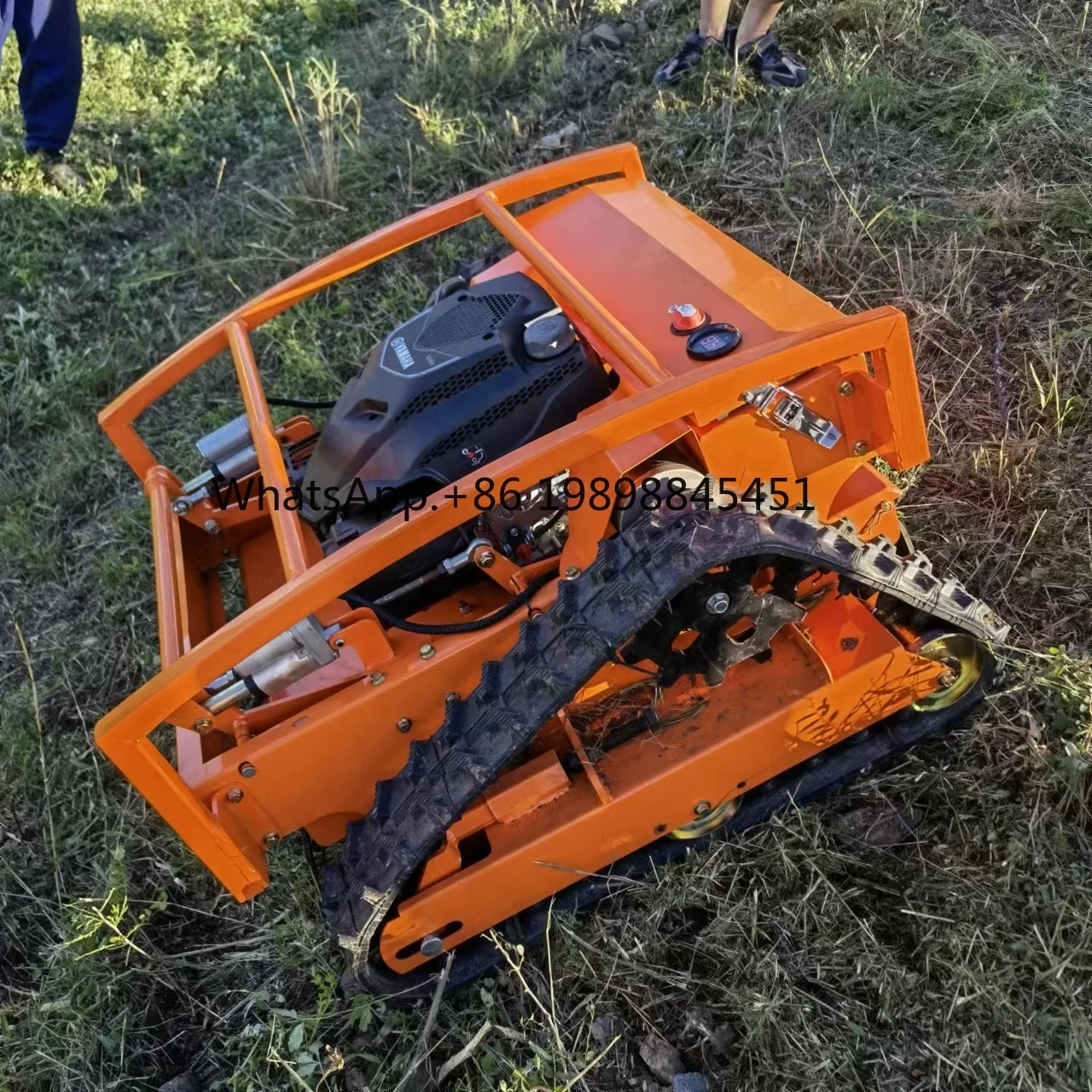 Fruit Tree Garden Mower Width 550mm Remote Control Petrol Mower Zero Turn Mower