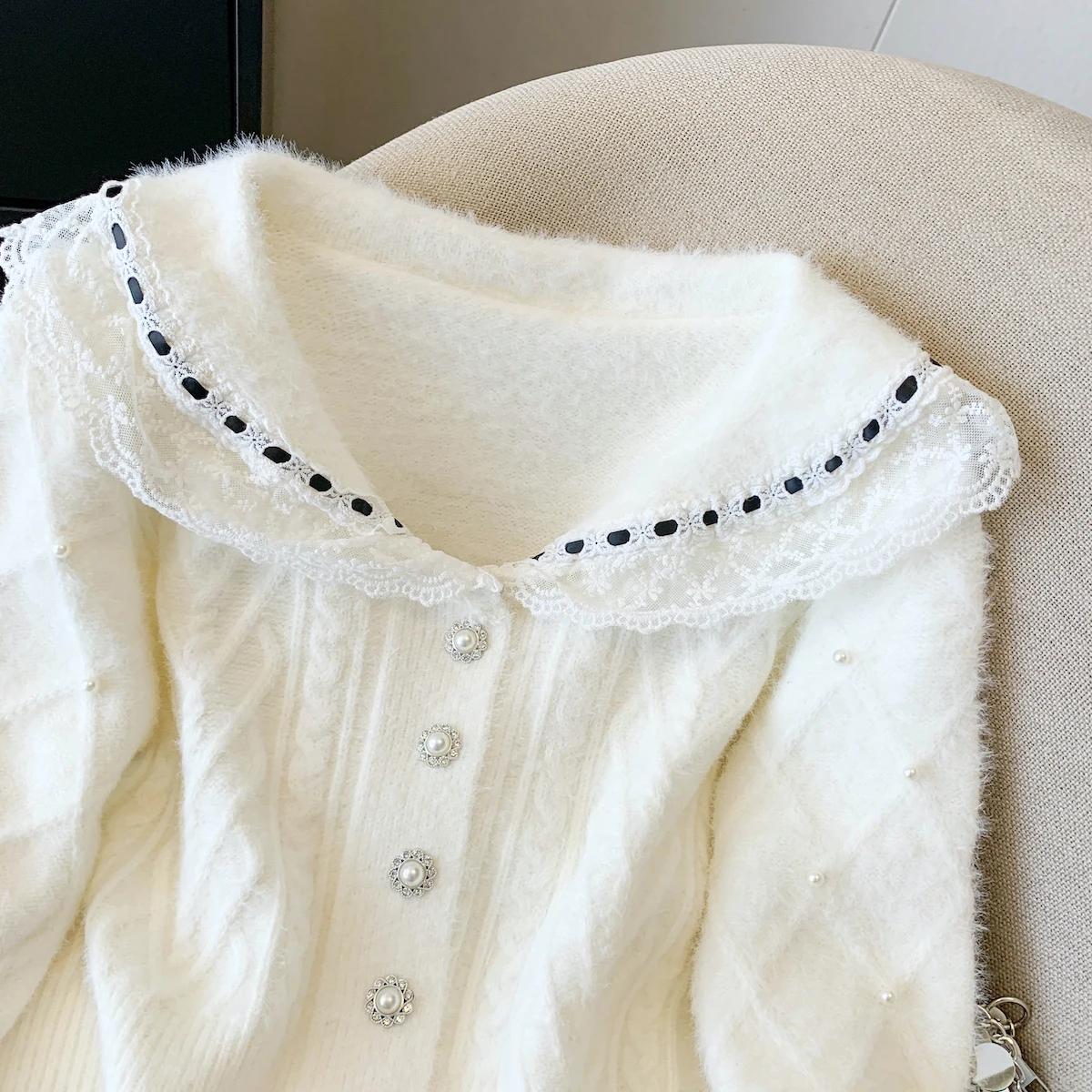 

Trendy Sweet Doll Collar Lace Embellied Velvet Knit Sweater Winter New Arrival Women's Faionable Comfortable Woolen Knitwear