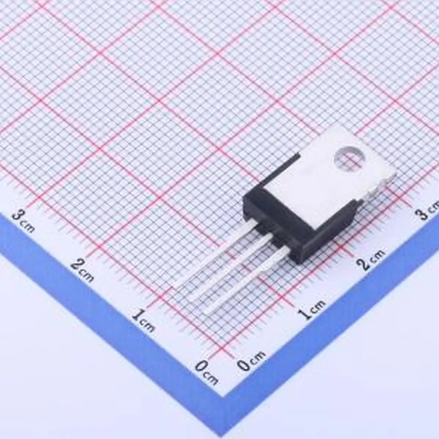 5PCS/LOT IPP086N10N3 G (MOSFETs)