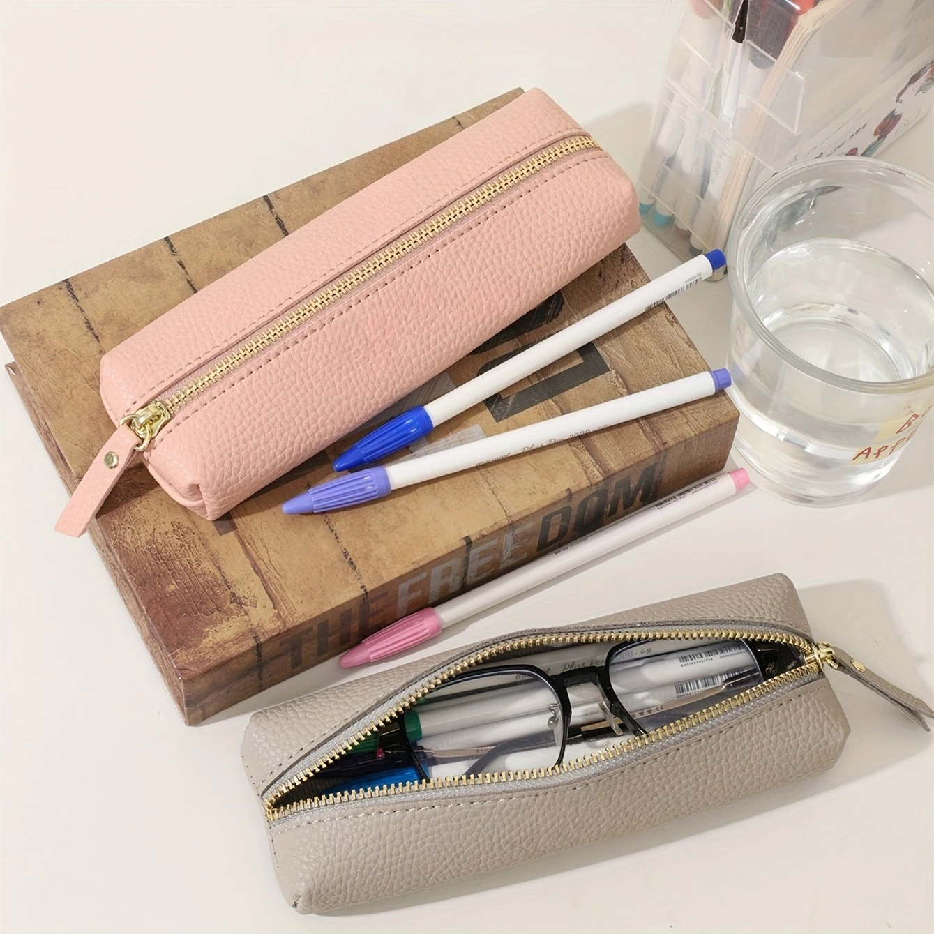 Leatherwork Essentials - ミニマリストレトロPUレザー収納バッグ、多用途化粧品財布コインポーチ、毎日の学習や仕事に欠かせないシンプルな文房具
