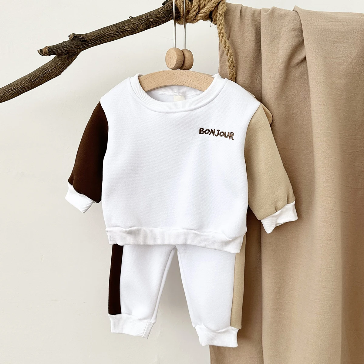 Korean Baby Clothing Set Toddler Baby Girl Infant Outfits Letter Print T-Shirt Tops+ Pants Newborn Baby Boy Clothes Set Autumn