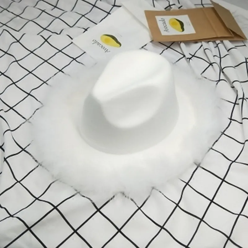 White terry woolen hat new feather top hat women's Fedora hat wide-brimmed sun hat autumn and winter ladies retro wild jazz hat