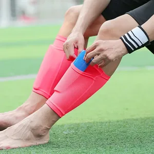 Kokossi protetor de futebol luz meia inserção placa caneleira de futebol treinamento legging almofadas protetoras adultos crianças caneleiras 6 principais vendas caneleira e meiao - №3