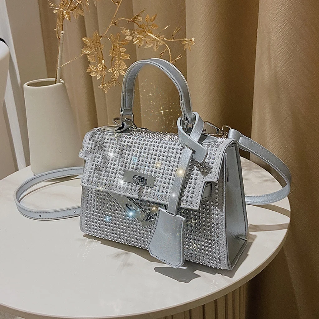 

Elegant Luxury Brand Handbag for Ladies, Genuine Leather Tote Bag with Shoulder Option, Classic Designer Style