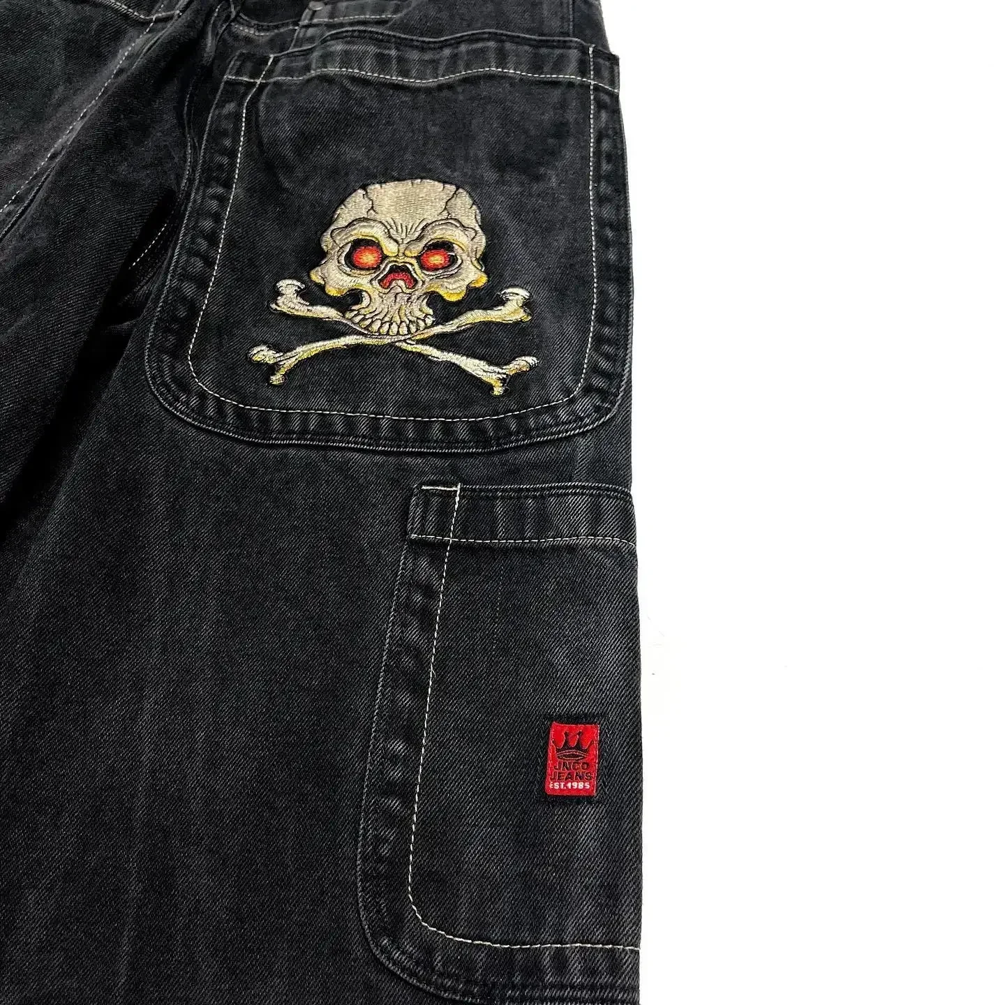 Jeans Harajuku retro  skull pattern embroidered loose jeans denim trousers for men and women gothic high-waisted wide pants