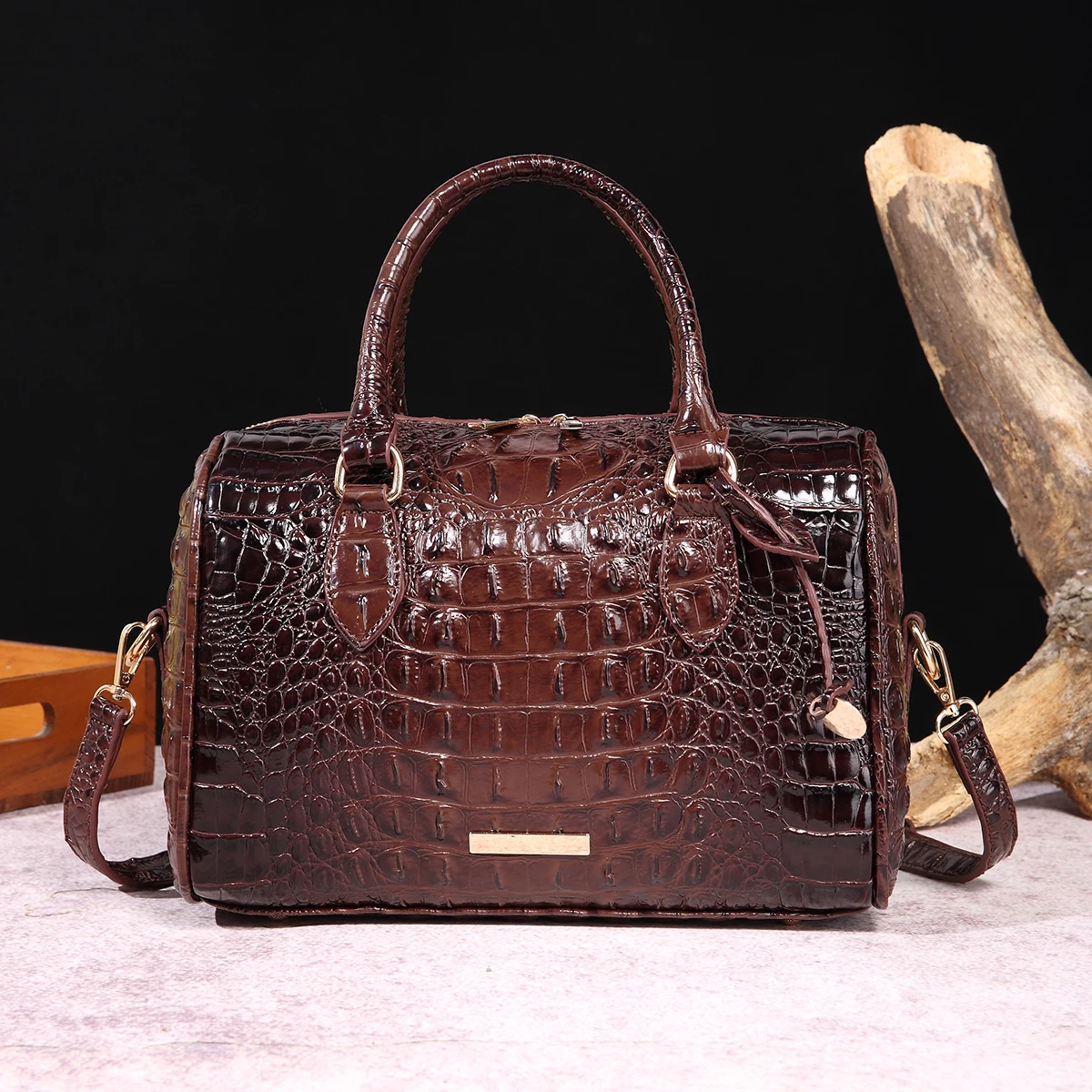 Crocodile Pattern Handbag Ombre Leather Women\'s Bag Large Capacity Shoulder Crossbody Bag Classic Style Satchel Purse