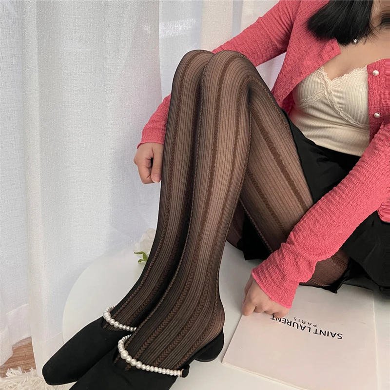 Fashion Sexy Vertical Striped Jacquard Hottie Pantyhose Look Slimmer Sweet Love Striped Floral Lolita Retro Thin Tights