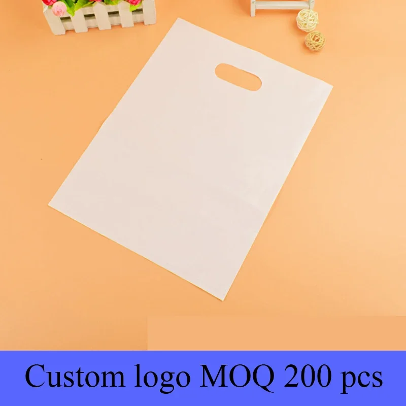 Personalized logo plastic bag printing logo for shopping bag plastic shopping bag with handle 12c thick