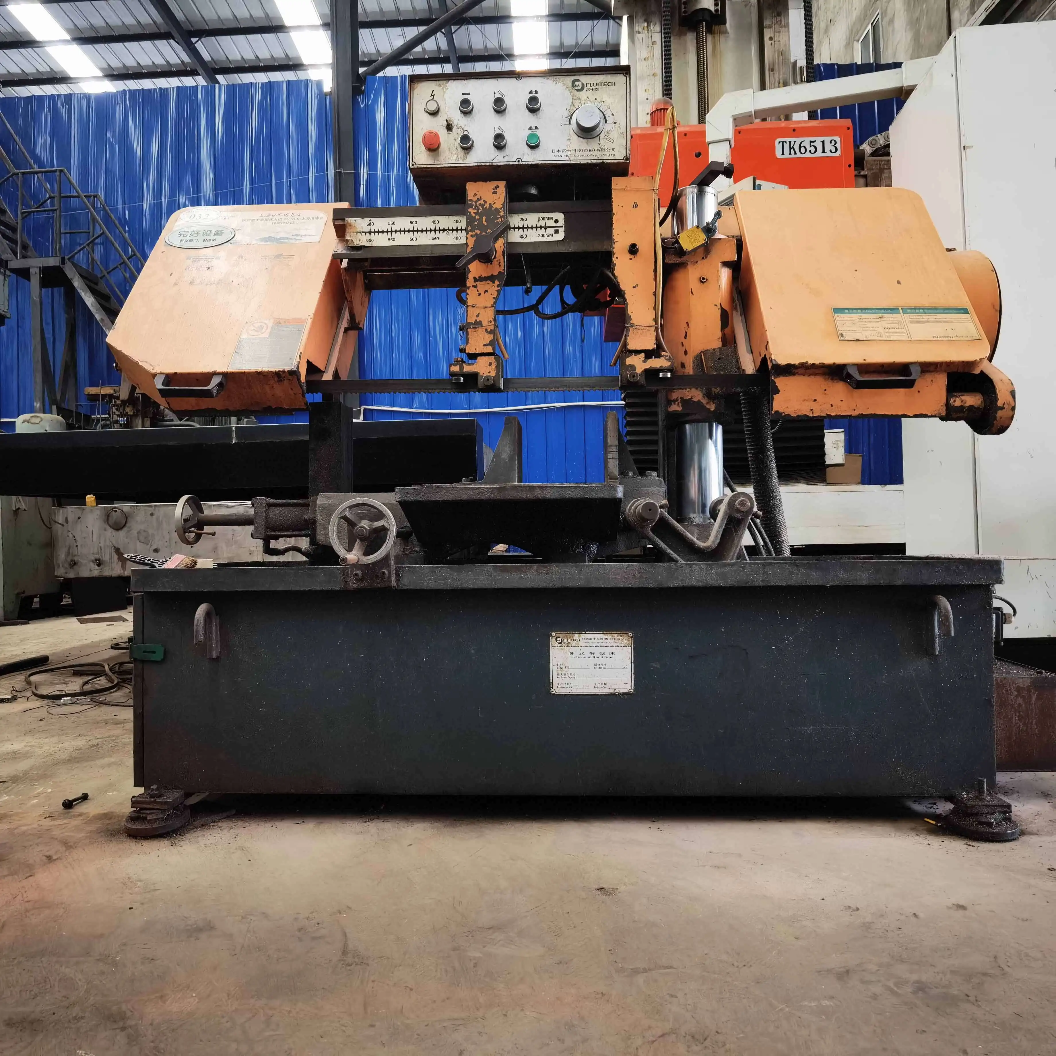 

Used Hinery Horizontal Band Hine Metal Cutting Saw