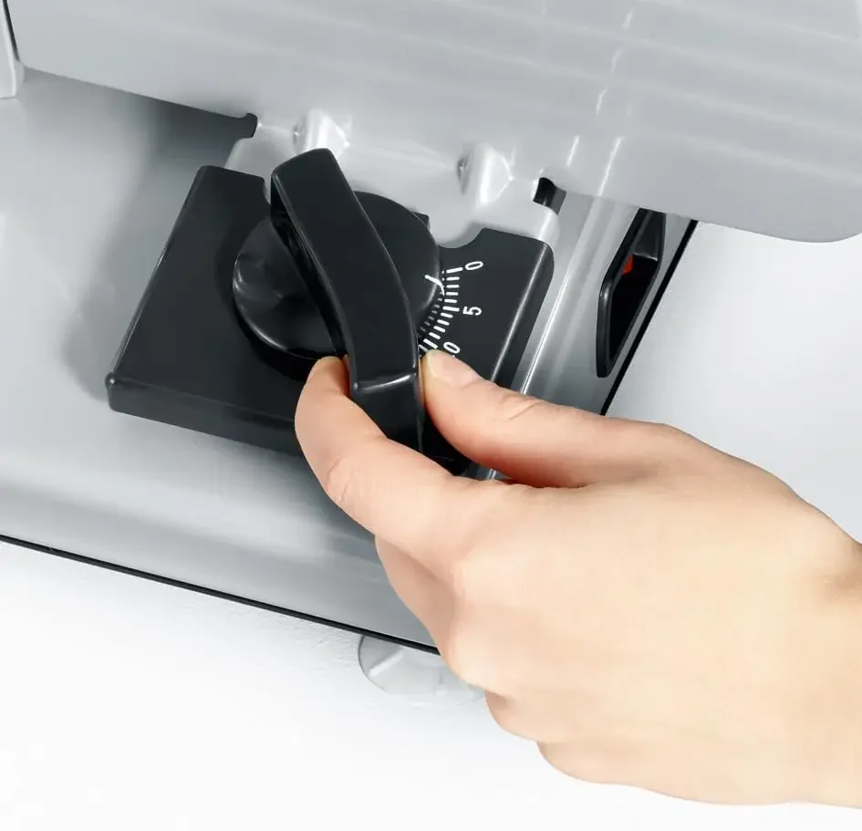 سيفيرين كل شيندر فور بروت، أفرقكند مودر كاموس، بروتشنايد ماشين ميت ستفينلوس إينستيلبارير شينتستيركي