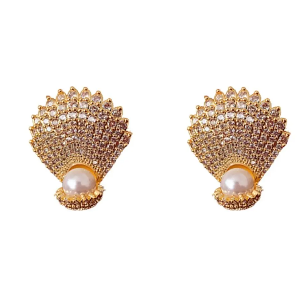 Retro S925 Silver Pearl Earrings Flickering Shell Shape Ear Studs Imitation Pearl Delicate Women's Jewelry Female