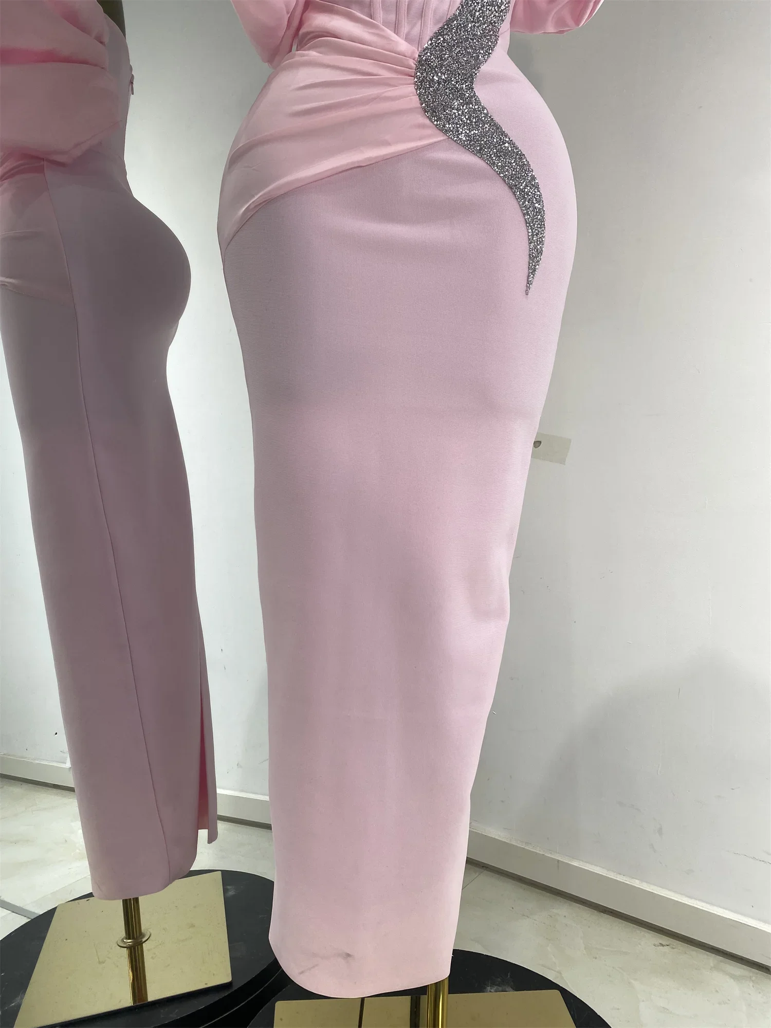 Pink Off Shoulder Satin Bandage Patchwork Evening Dress Silver Glitter Rhinestone Corset Formal Party Gown Guest Look Wholesale