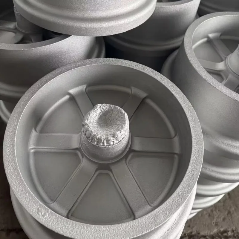 دعامات مصبوبة من الألومنيوم لقطع غيار محركات السيارات #6