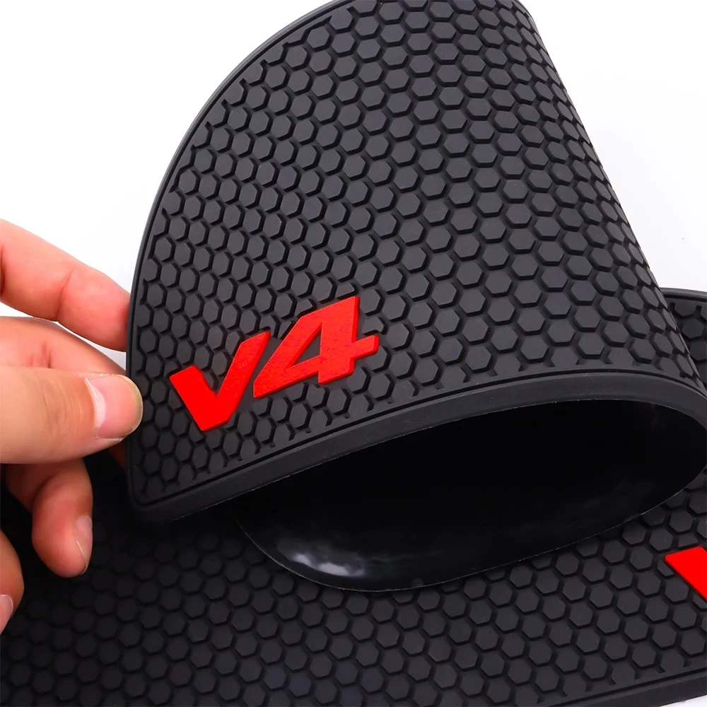 

NEW Fit For Ducati Panigale V4 Panigale V4S 2025 Motorcycle Accessories new side fuel tank pad protector knee Anti Slip Sticker