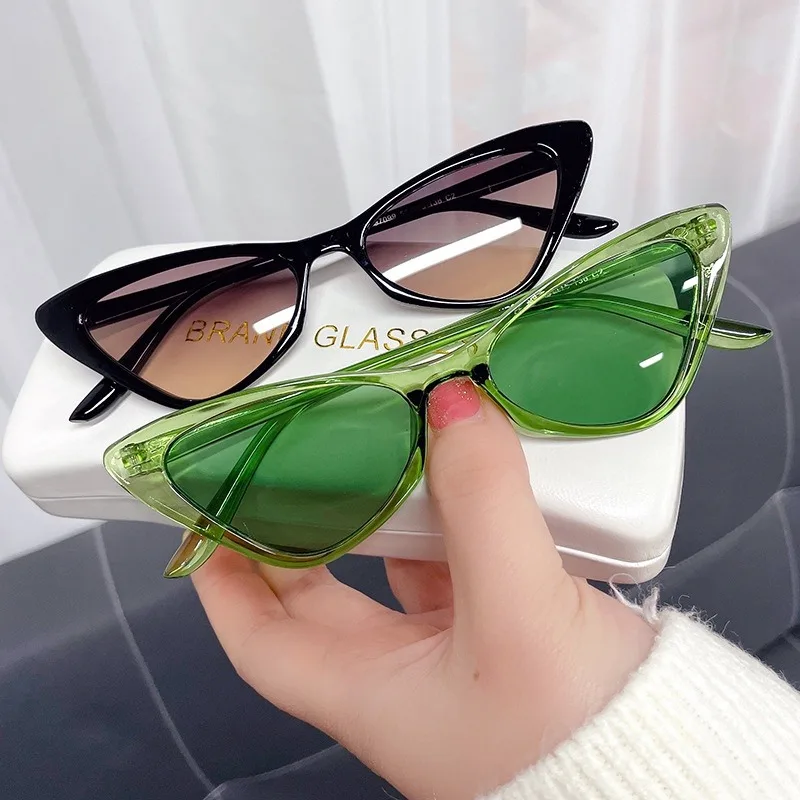 Vintage Damen Sonnenbrille Kleiner Rahmen Luxus ​ Dame Retro Cat Eye Sonnenbrille Marke Designer Transparent Ozean Brillen Für Weibliche