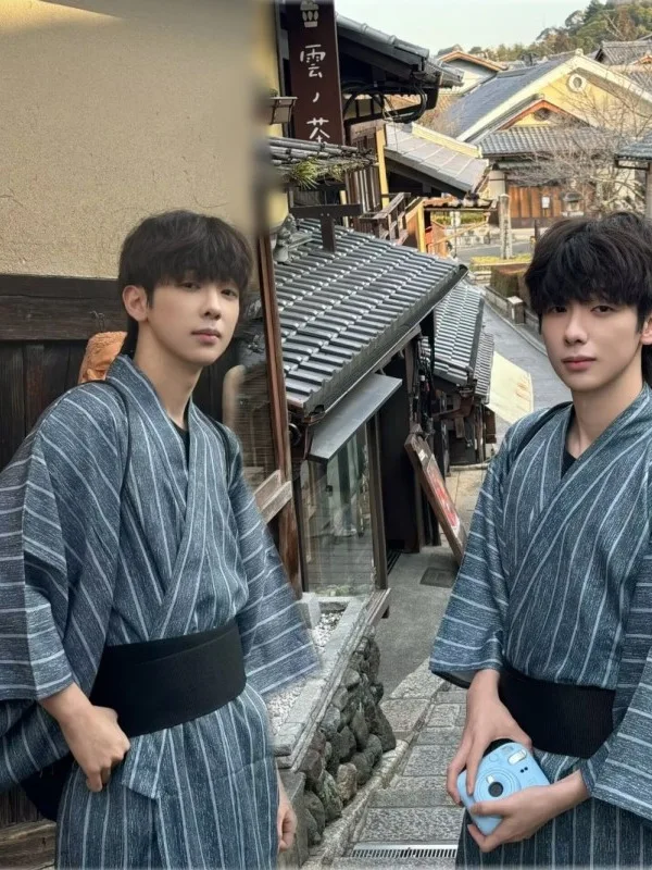 

Черное кимоно, мужской халат в японском стиле, костюм самурая, официальная одежда, костюм для фотосессий, традиционный этнический костюм для сценических выступлений