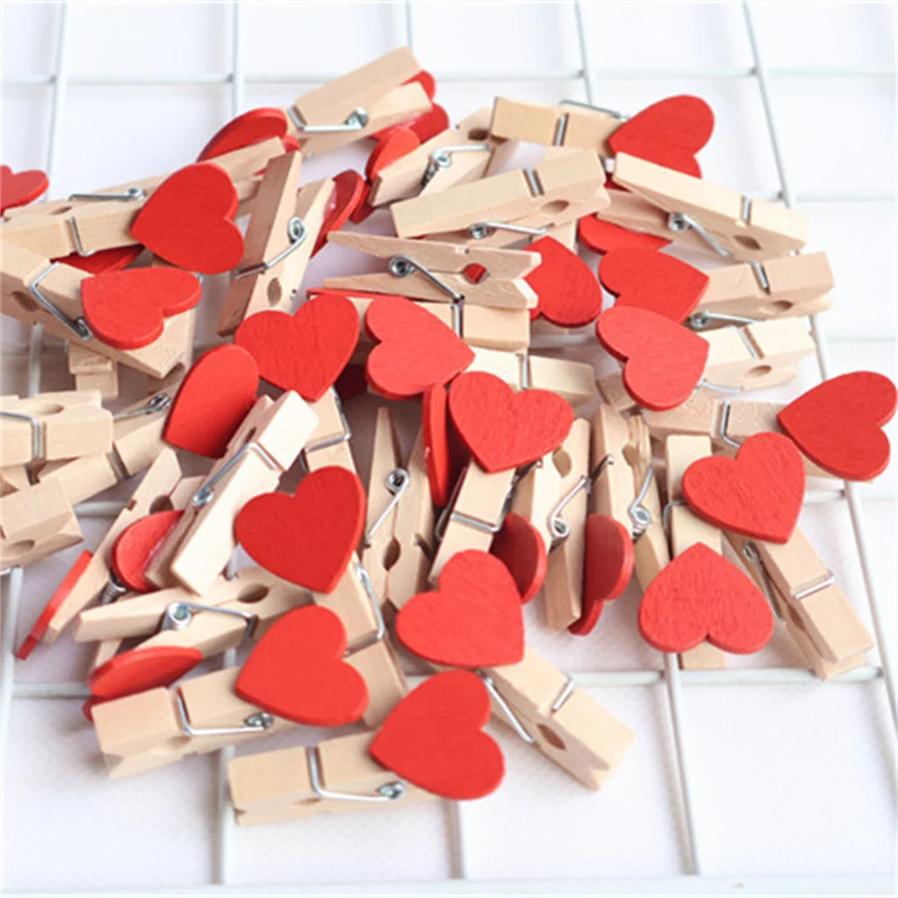 50pcs/lot Red Heart Love Wooden Clothes Photo Paper Peg Pin Mini Clothespin Postcard Clips Home Wedding Decoration Stationery