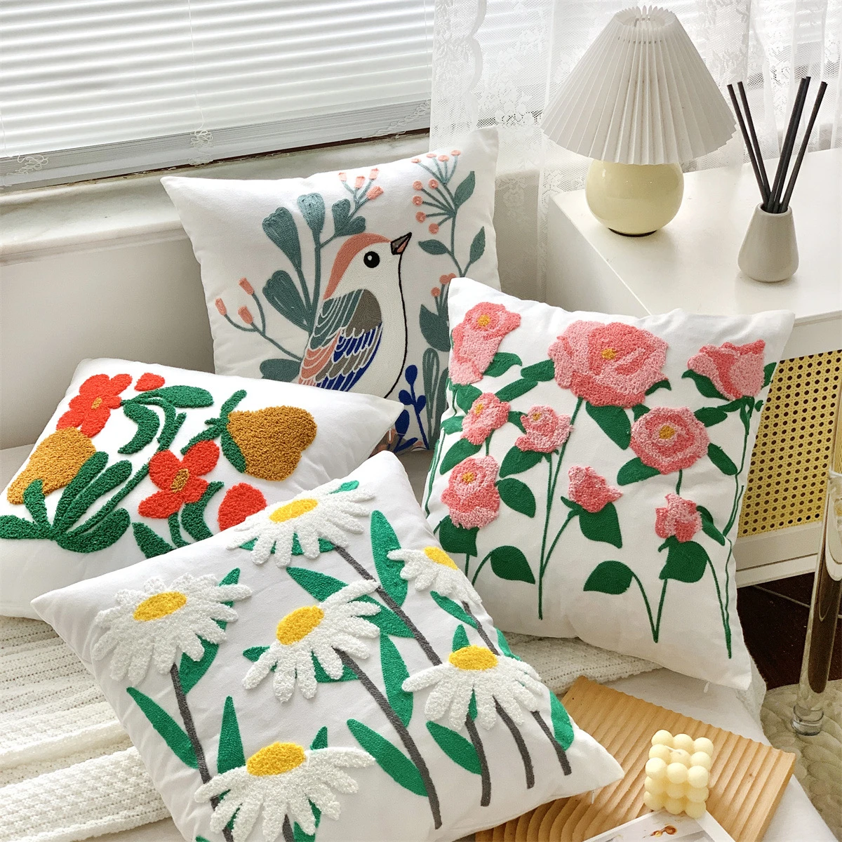 Set Di 2 Federe Per Cuscini Vintage Floreale - 45x45 Cm - Cotone E Lino Rosa E Verde