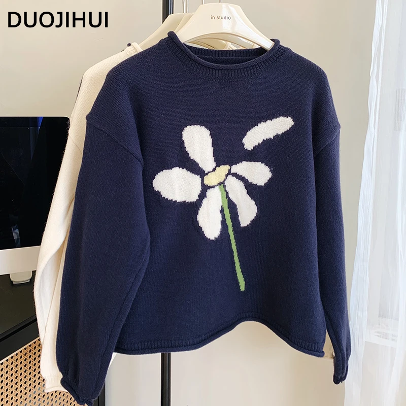 

DUOJIHUI Korean Style Loose Simple Sweater Women Pullovers Ins New Chicly Floral Embroidery Casual Soft Fashion Female Pullovers