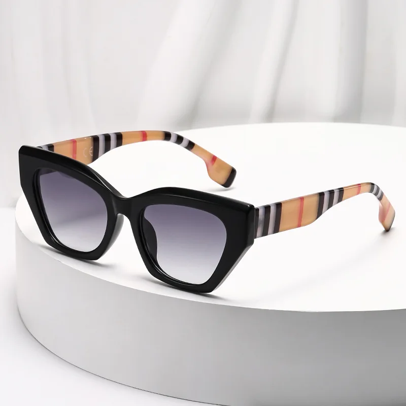 

Cat eye sunglasses for women and men, luxury brand of the designer, Vintage, small cat eye sunglasses, UV400 shades,