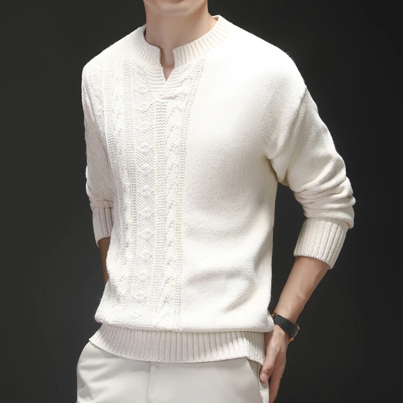 2024 men's V-neck design pullover sweater, patchwork knitwear business casual men's daily stretchable warm knitwear.