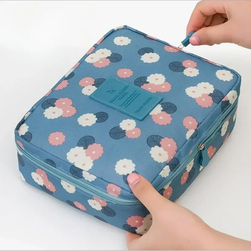 Travel Large Capacity Portable Makeup Bag Women Cosmetic Bag Toiletries Organizer Multi-functional Waterproof Toiletry Bag