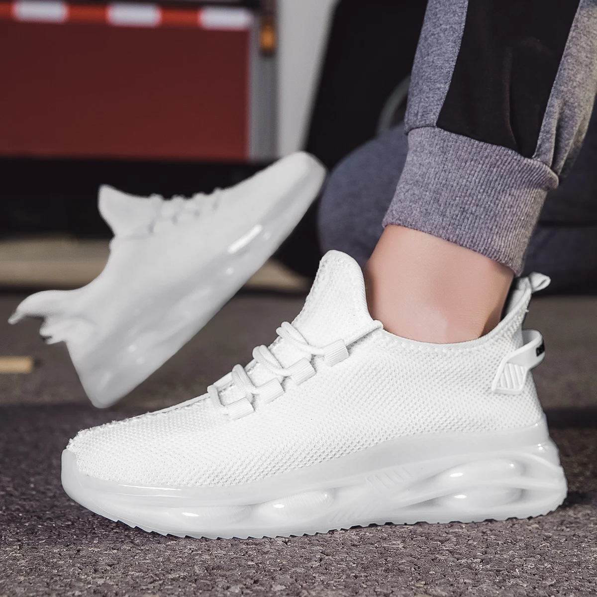 أحذية رياضية للركض للرجال أحذية رياضية كاجوال قابلة للتنفس باللون الأسود والبني والأبيض للتنس والمشي في الهواء الطلق واللياقة البدنية مقاس 39-46