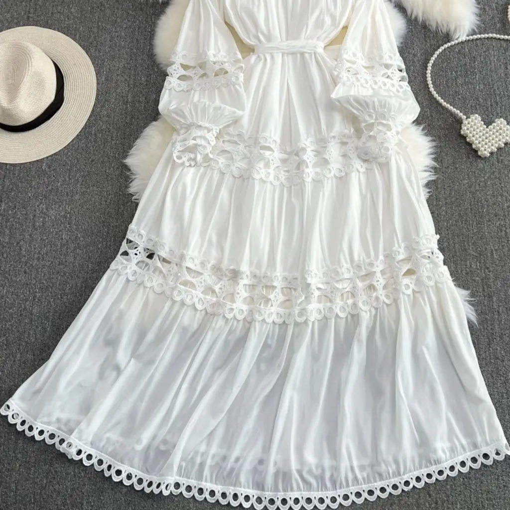 Langes Kleid im Retro-Court-Stil, Laternenärmel, Stehkragen, schmale Taille, A-Linie, elegantes, einreihiges, ausgehöhltes Kleid