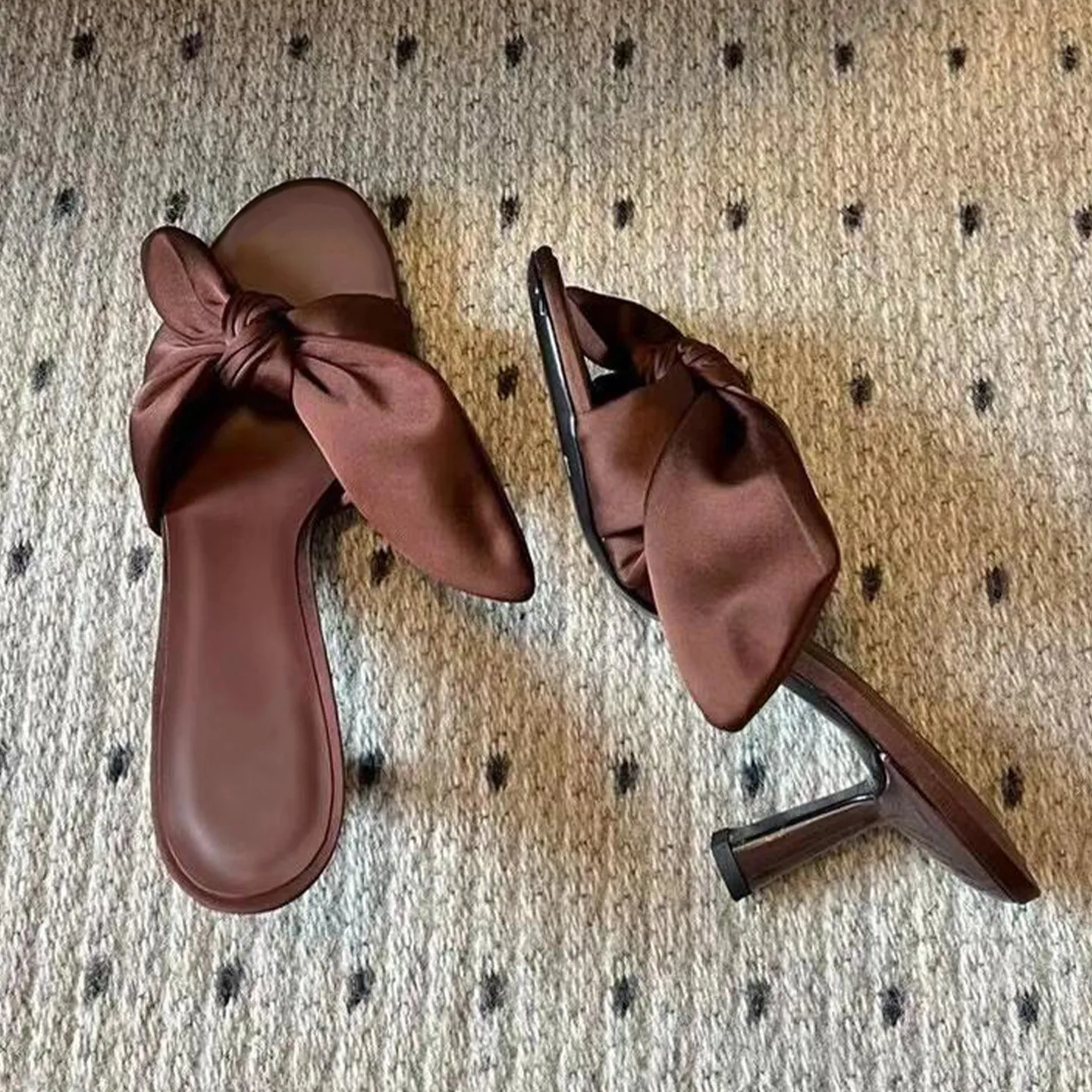 

Bow Pleats with Sandals Women's New Round Toe Open-toe High Heel Slippers