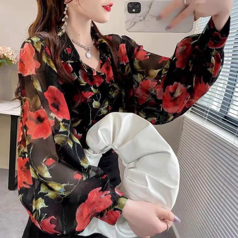 Spring and Summer New Women\'s Polo Collar Chiffon Shirt Fashion Commute Loose Flowy Ruched Lantern Sleeve Button Cardigan Tops