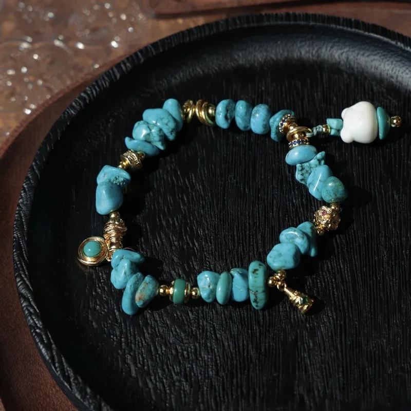 Magnesite Beads, Paired With Copper Accessories, Bone, And A Small Bear Charm, Create A Stylish Bracelet