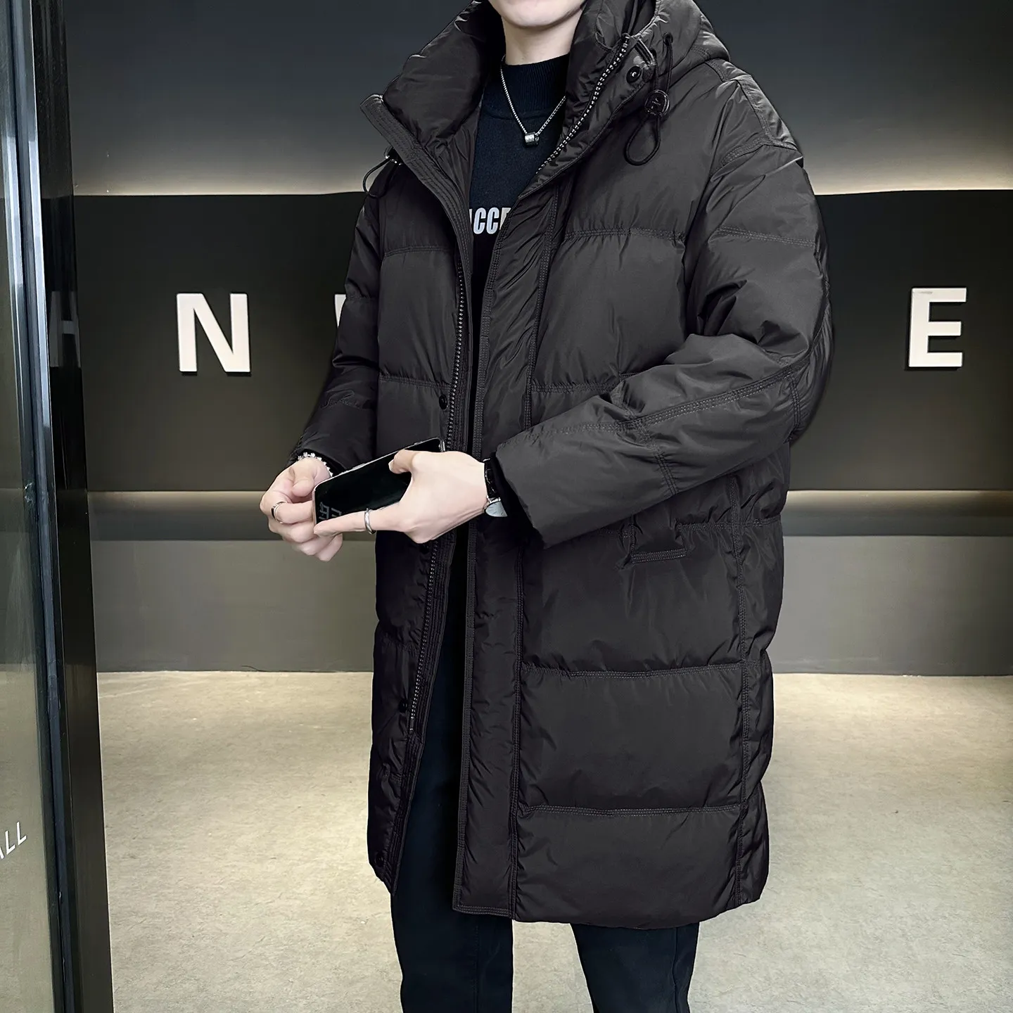 2026 Winter down Jackets Men's High Quality Comfortable Trendy Solid Color Large Size Windproof  hooded Warm Down Jacket men