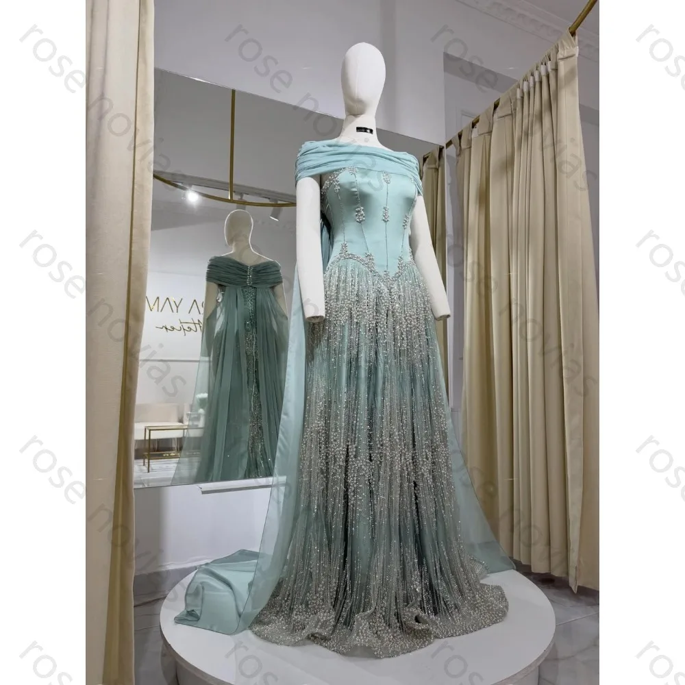 Maßgeschneidertes mintgrünes, perlenbesetztes schulterfreies Abendkleid für Damen 2026 – Elegantes, gerafftes Tüll-A-Linien-Maxikleid für den Abschlussball