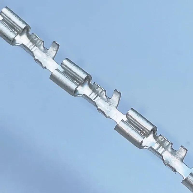 2.8 Plug spring, copper tin plated 0.25 thick 9 long 2.8 * 0.5 short body 110 Plug spring terminal 30000/coil