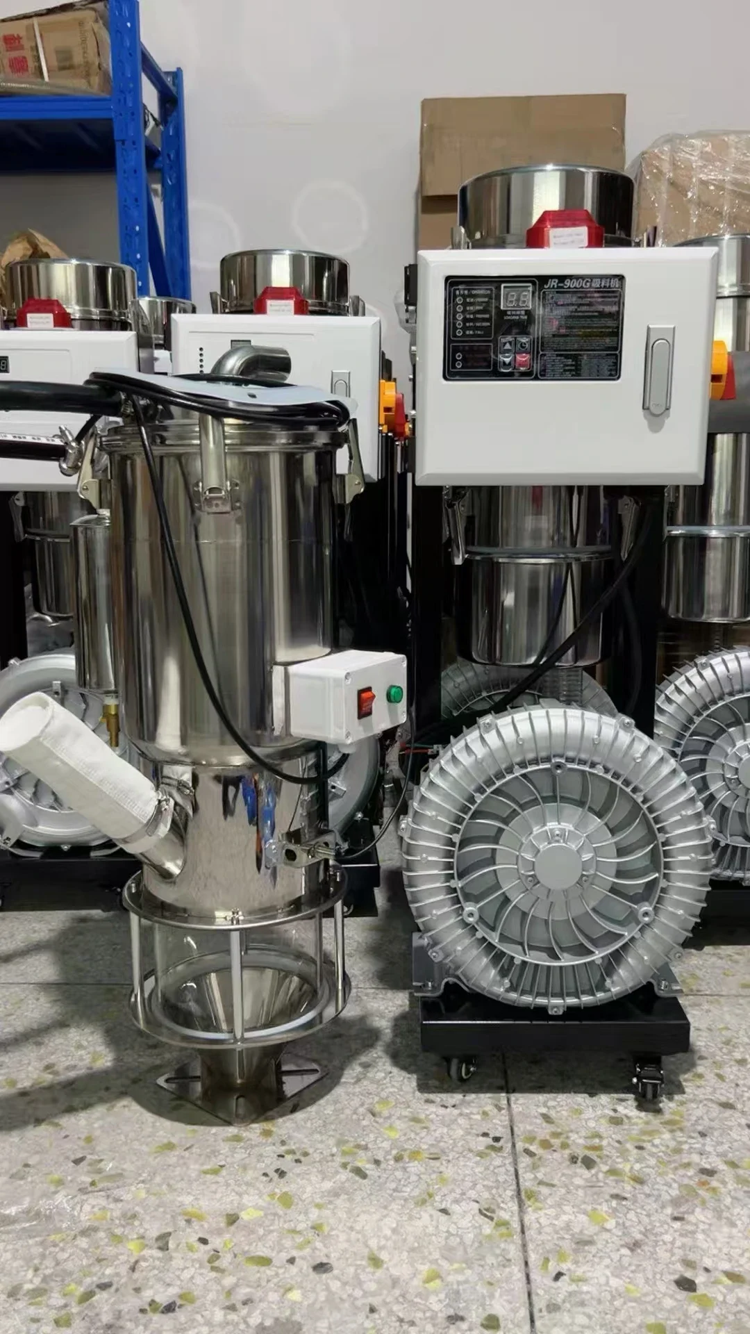 practical automatic Plastic Resin Material Feeding Hopper Vacuum Suction Feeder Auto Loader For Injection Blowing Mold