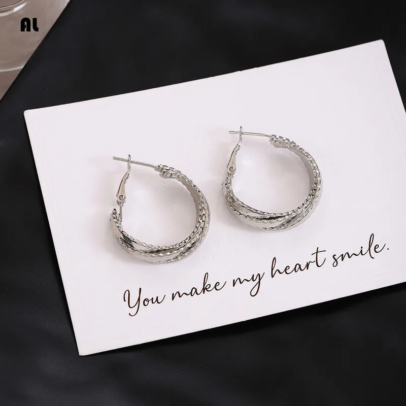 Silver Needle Wave Multi Layer Circular Earring Buckle For Women Luxury Individualized Cold Style Fashionable Stylish Earrings