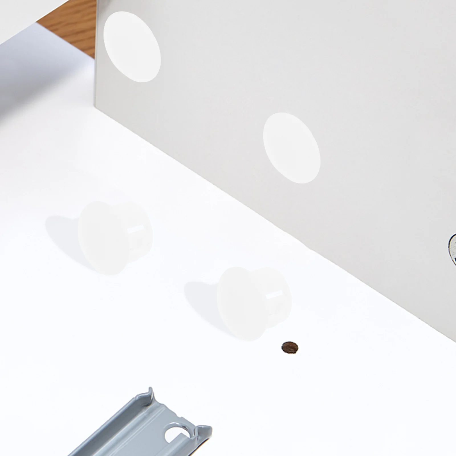 

100Pcs White Plastic Hole Plugs Round Covers for Door Lock Holes Furniture Repair DIY Decoration Replacement Parts