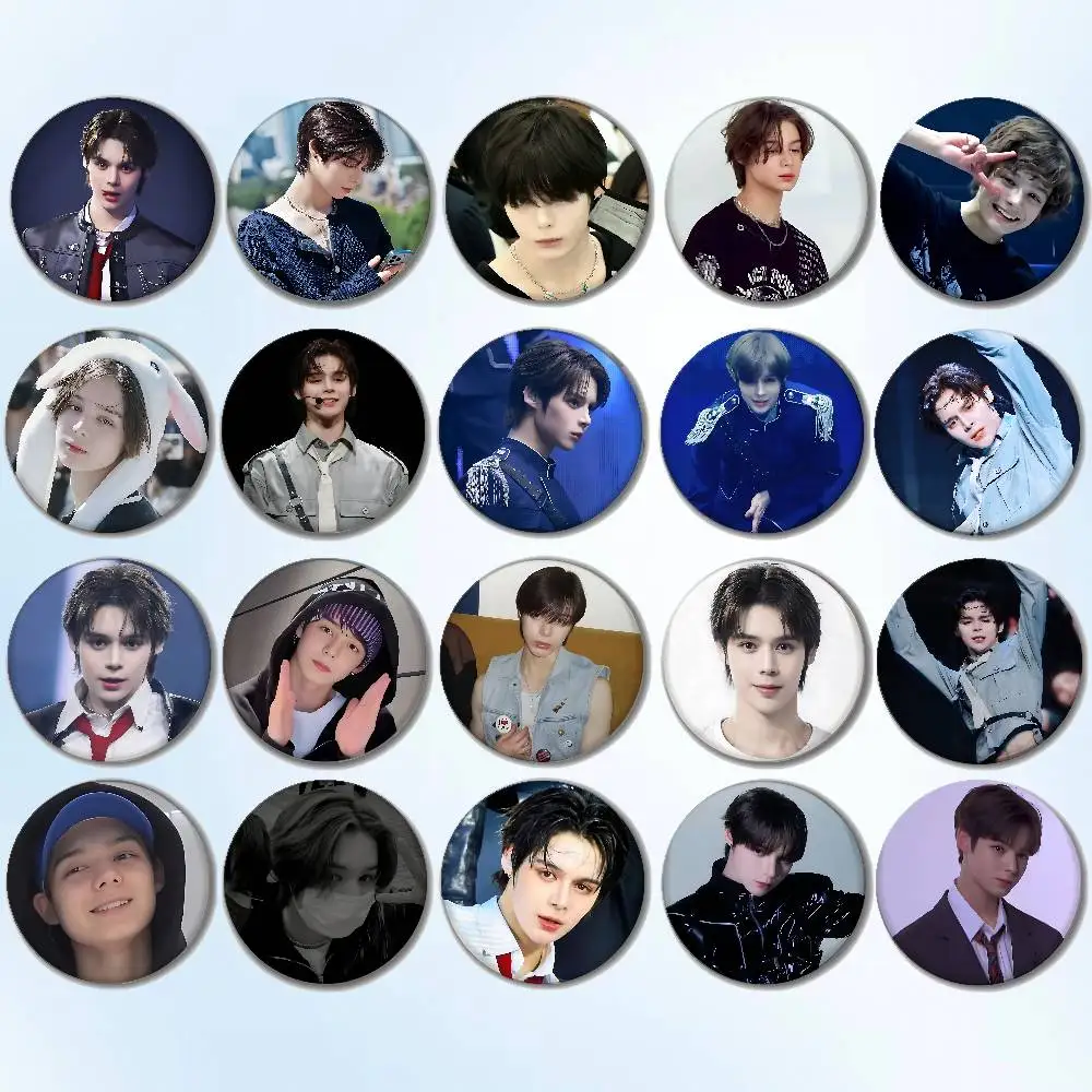 J-Justin J-JAY J-JA…