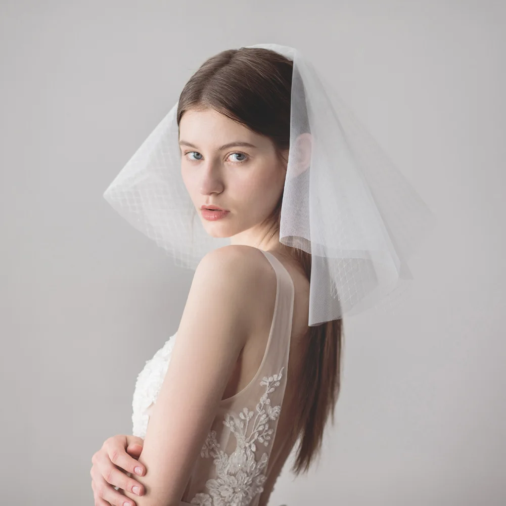 V611 European and American Simple White Multi-Layer Wedding Veil Wedding Accessories Short Bridal Headpiece