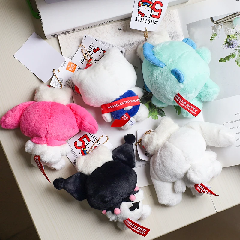 Ciondoli in peluche Sanrio 50th Anniversary Kuromi Ciondoli in peluche Cute My Melody Cinnamoroll Peluche Doll Charm Bag Appendini Portachiavi Regalo