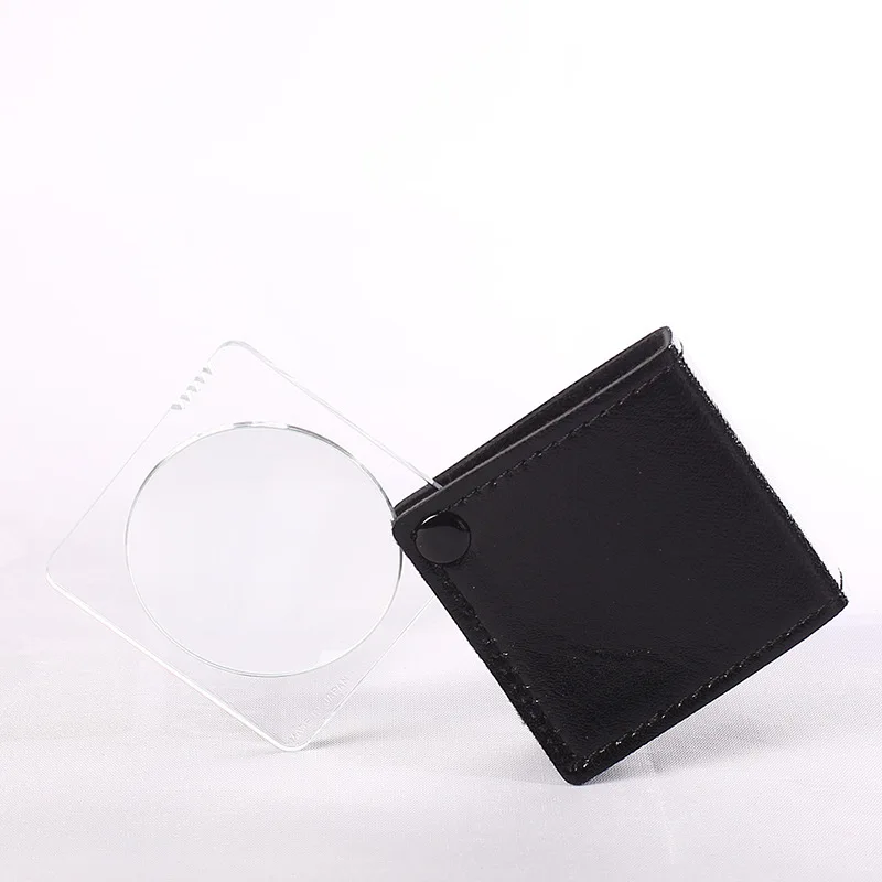 

Magnifying glass 3.5 times high definition optical lens for the elderly portable magnifying glass folding newspaper reading