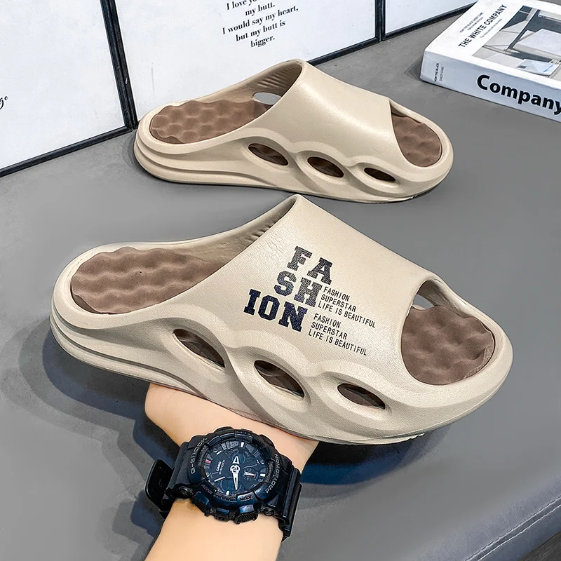 Fashion Trend Men's Slippers Indoor Home Thickened Super Soft Sole Sandals Letter Men's Beach Shoes Outdoor