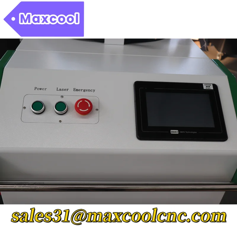 Hand held Laser Soldering Machine 1.5kw 2kw Spawarki Multi function 3in1 Fiber Laser Cleaner Welder for SS CS Iron Semi Auto