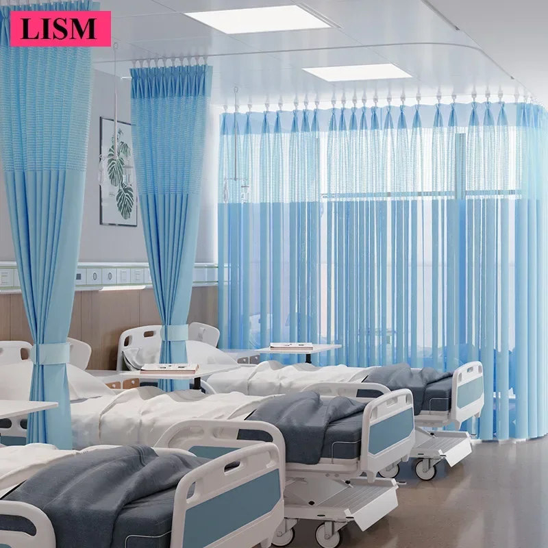 ستائر طبية جديدة للمستشفى لصالونات التجميل والمراكز الصحية مقسمة مثبطات اللهب بلون سادة ستارة قماش مخصصة على شكل حرف L