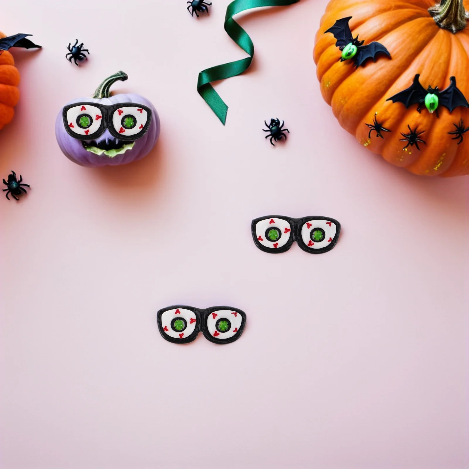 

30Pcs Halloween Eyeballs Spooky Realistic Fake Eyes DIY Crafts Party Decorations Plastic Eyeball Props for