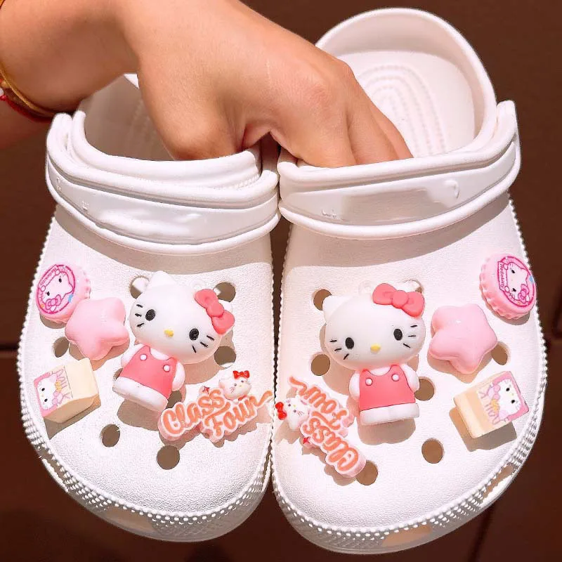 10pcs/set  Kuromi Pochacco Shoesflower Decoration KT Cat Melody Sandals Clogs Cartoon Shoe Accessories Girls Gifts