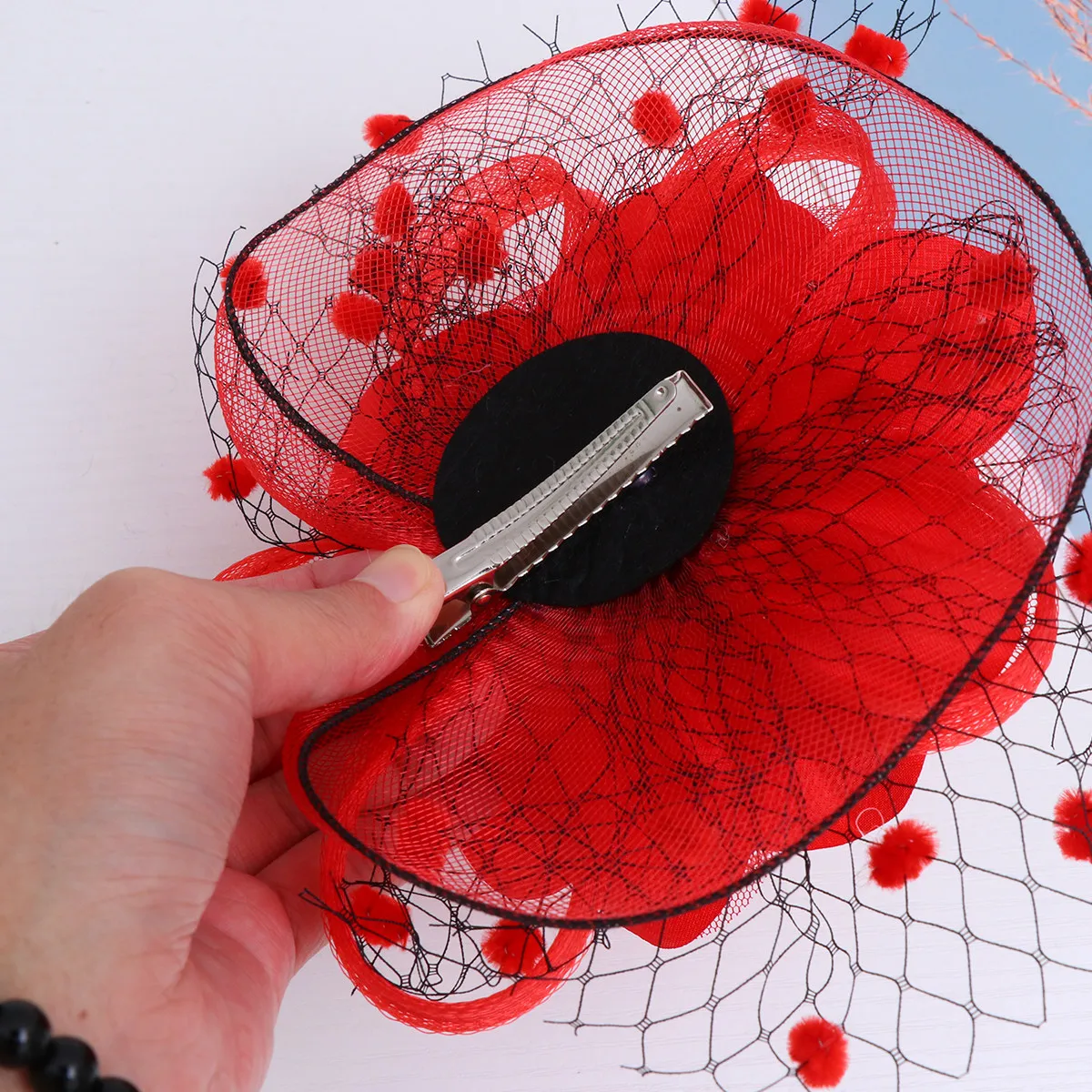 

Красная винтажная заколка для волос с цветком из тюля, элегантная легкая заколка-зажим для волос для фестивалей, концертов, вечеринок, для девочек