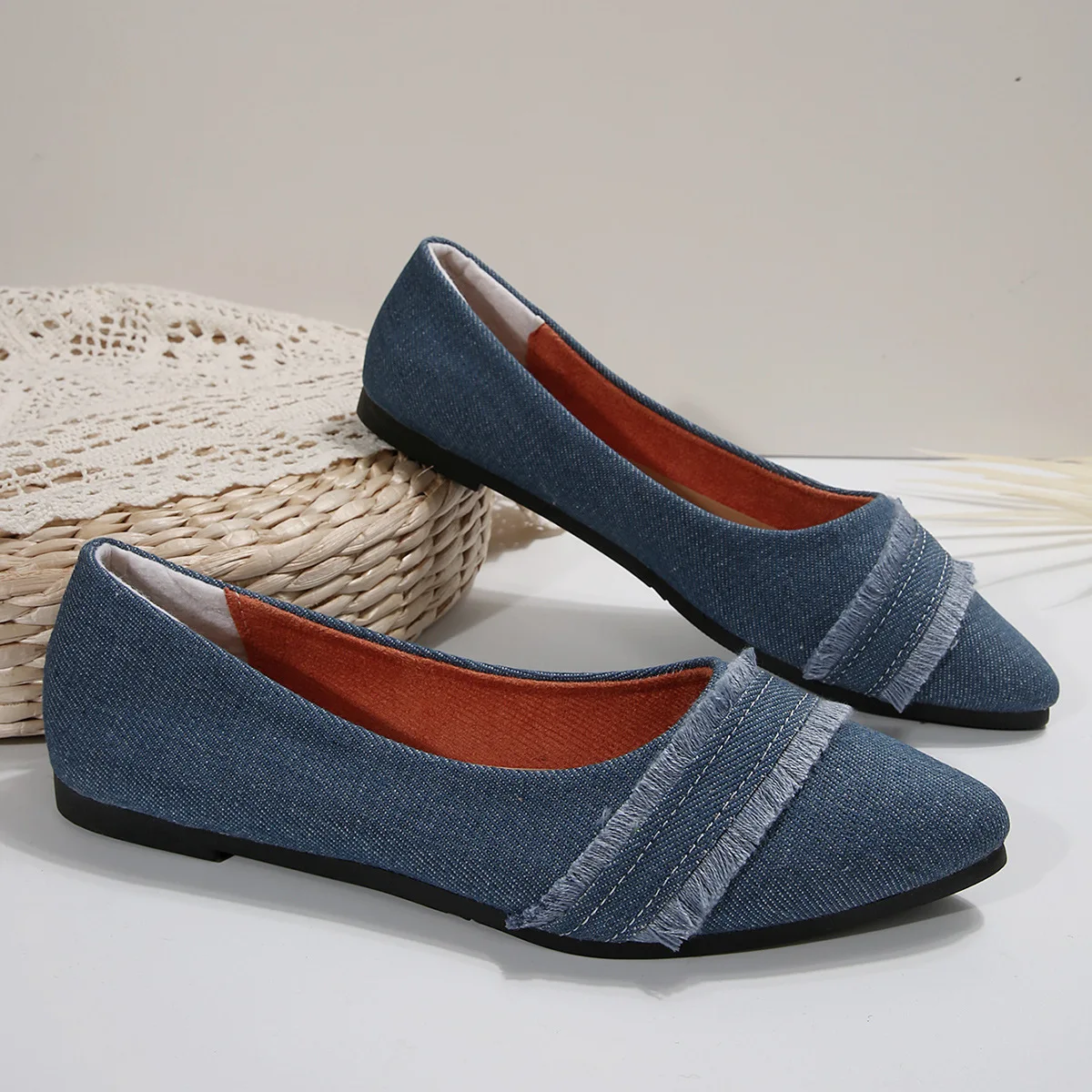 Stylish Pointed Flat Single Shoes, Fabric Versatile Slip-on Casual Women's Shoes 2026