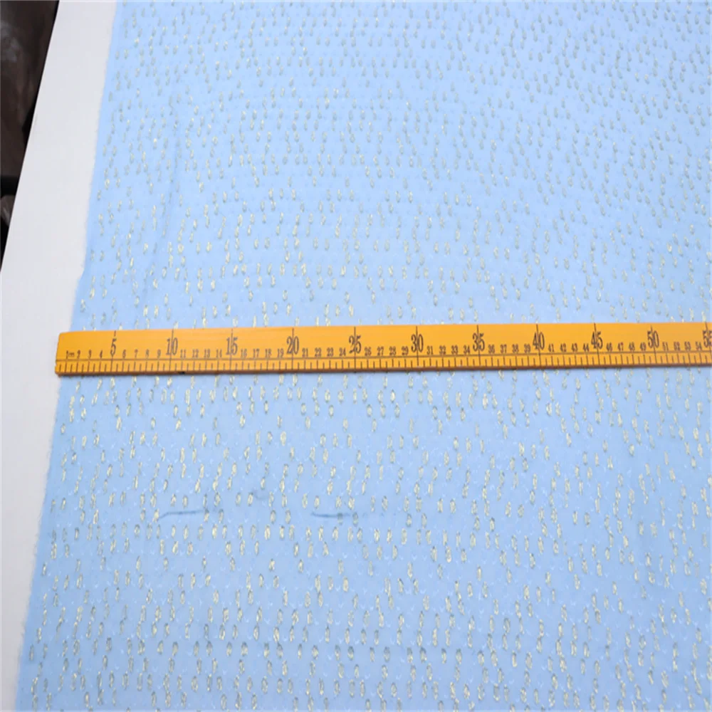 Elegant Woven Mulberry Comfortable Silk Crepe Chiffon Fabric Metallic Gold Silver Linen for Spring Cloth Dress Apparel view 5