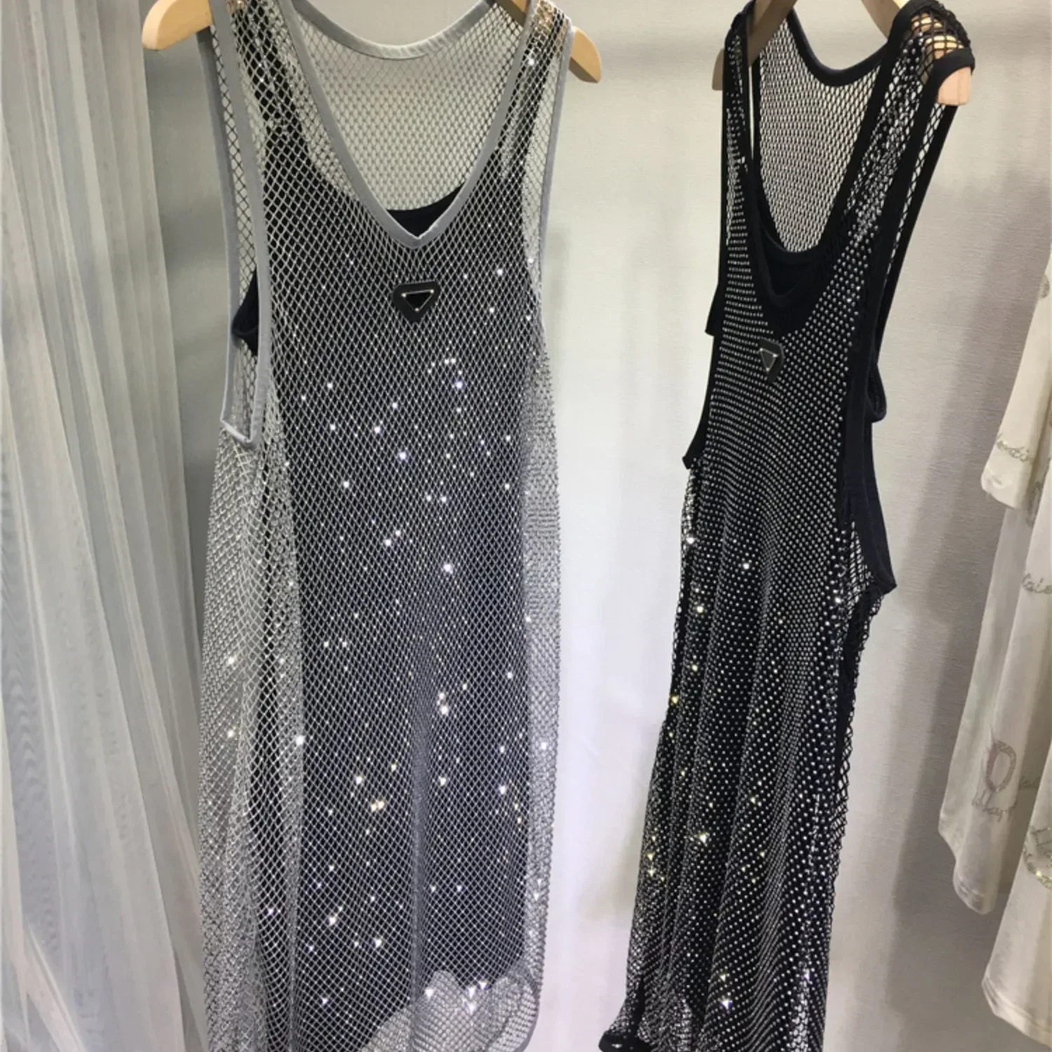 Sexy Hand-sewn Sparkling Hollow Diamonds Vest A-line Crystal Net Dress Two-piece Rhinestones Tank Dress Spring Crystal Vestidos